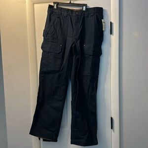 Brand New Duluth Trading, Men’s relaxed fit Fire Hose Cargo Work Pants.